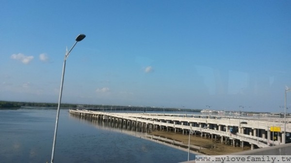 巴里島跨海高速公路