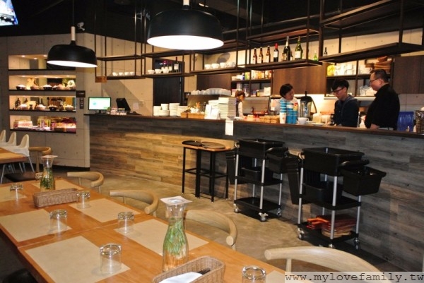 夢工場親子主題餐廳