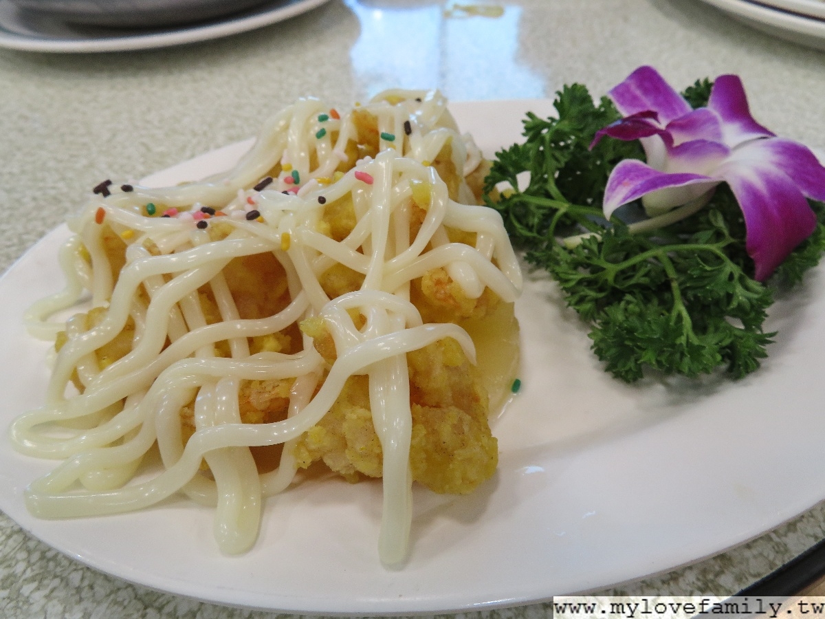 鳯梨蝦球