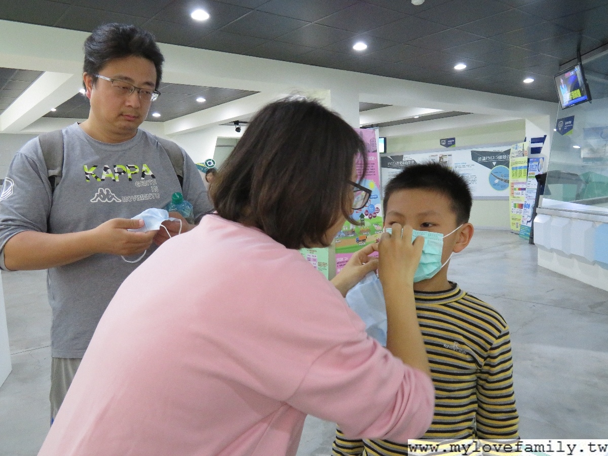 彰化觀光工廠推薦-口罩正確戴法 華新創意生活館-親子旅遊景點推薦