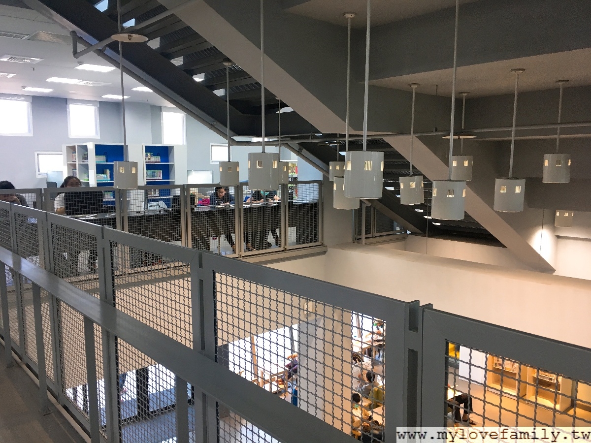 台南鹽埕圖書館