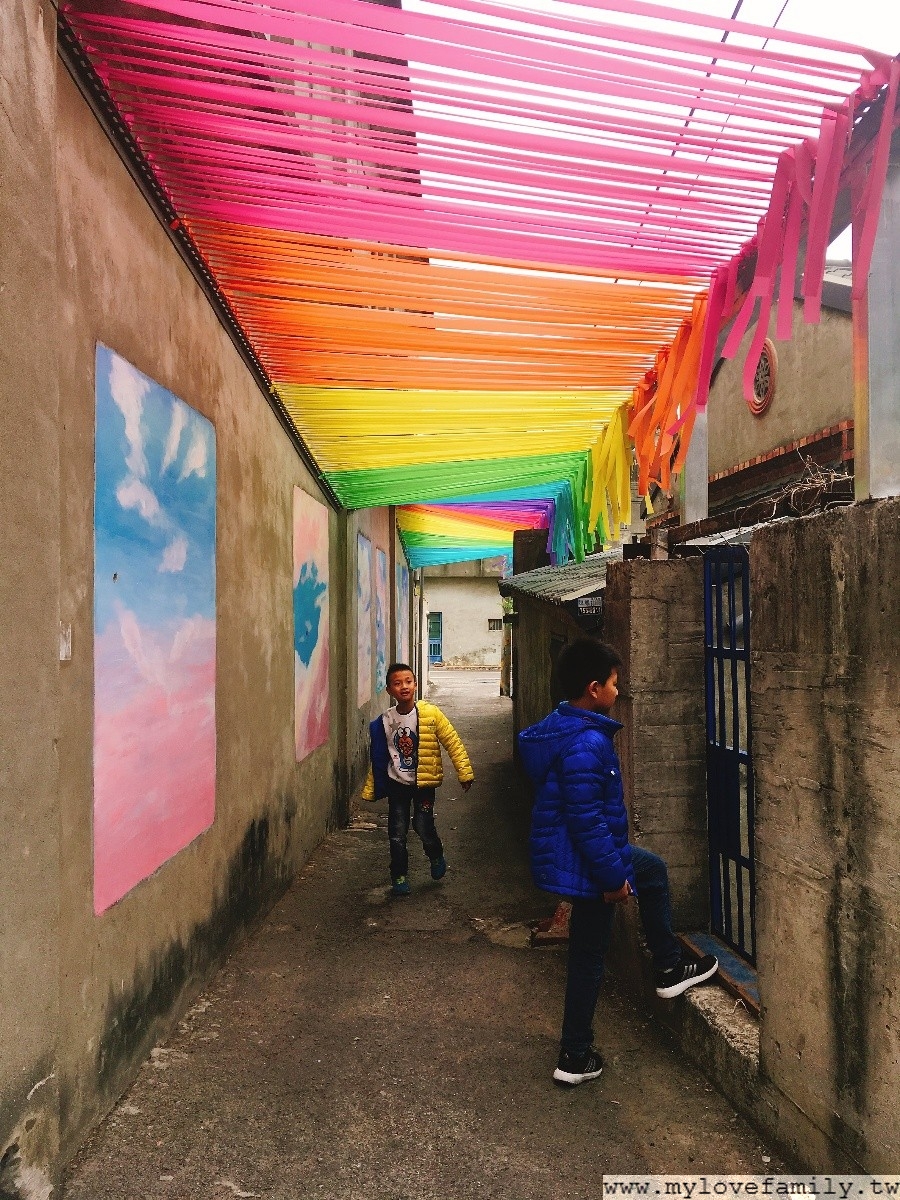彩虹隧道