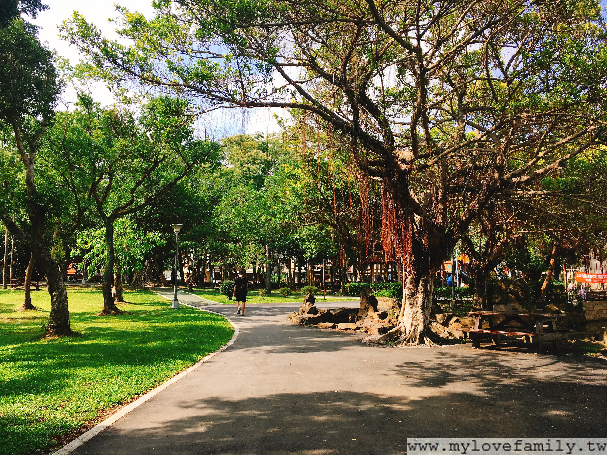 玉成公園
