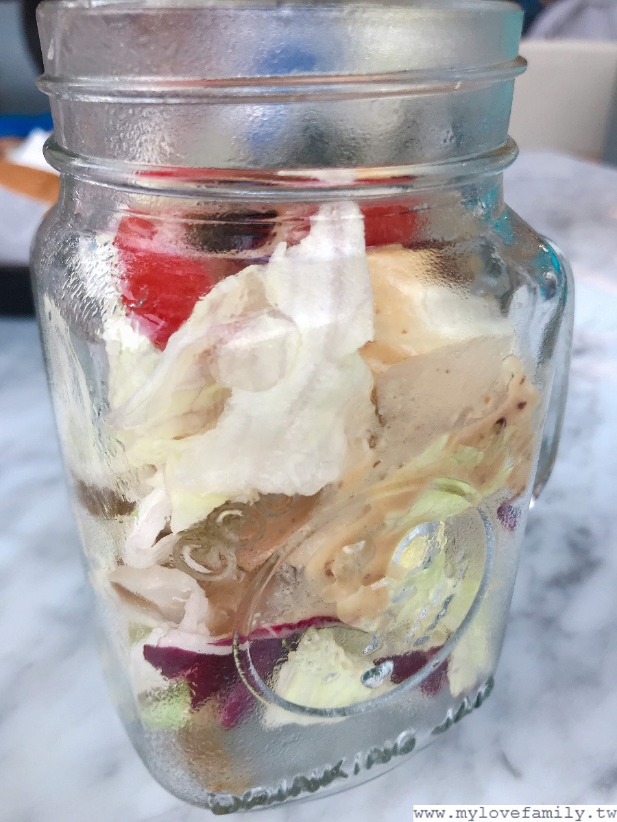 HoneyWood Cafe