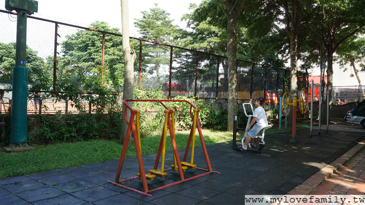 Brick Maker 玩樂磚家