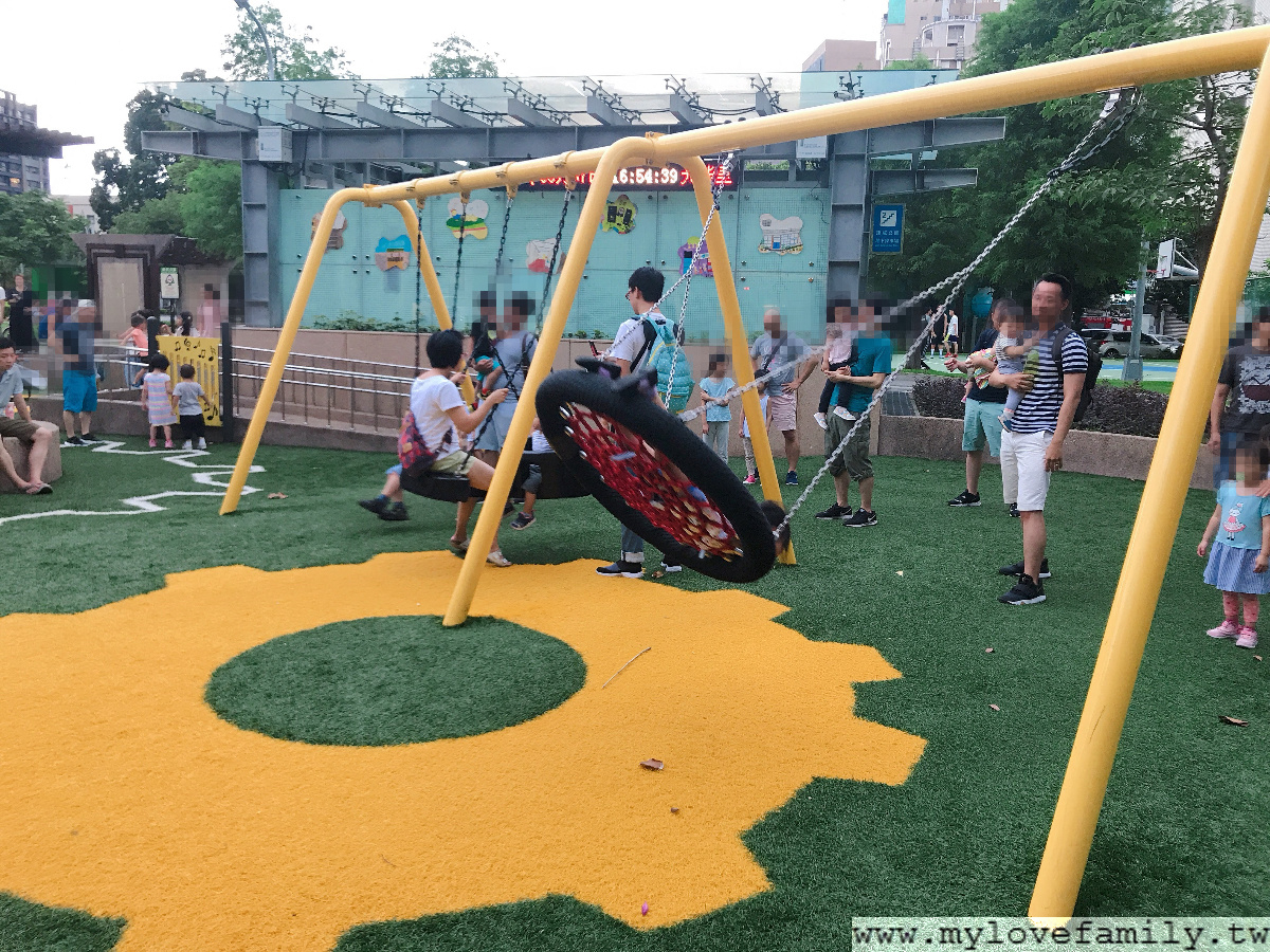 建成公園