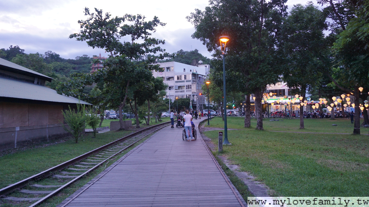 鐵火村