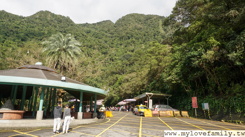 五峰旗瀑布