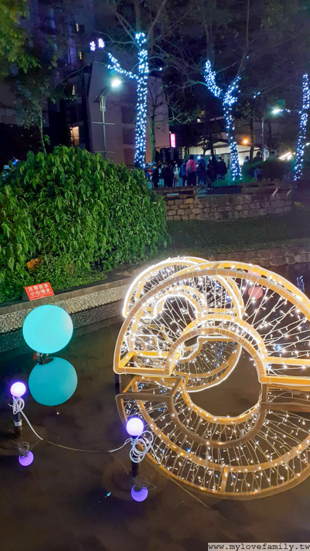 【湯圍溝溫泉公園】