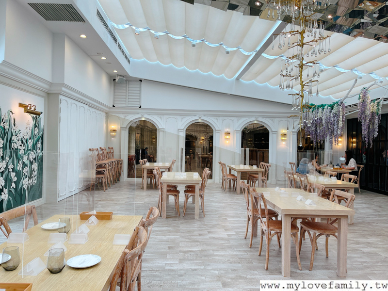 HoneyWood Cafe