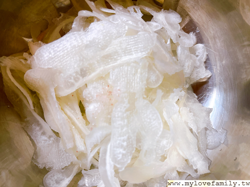 涼拌白玉苦瓜