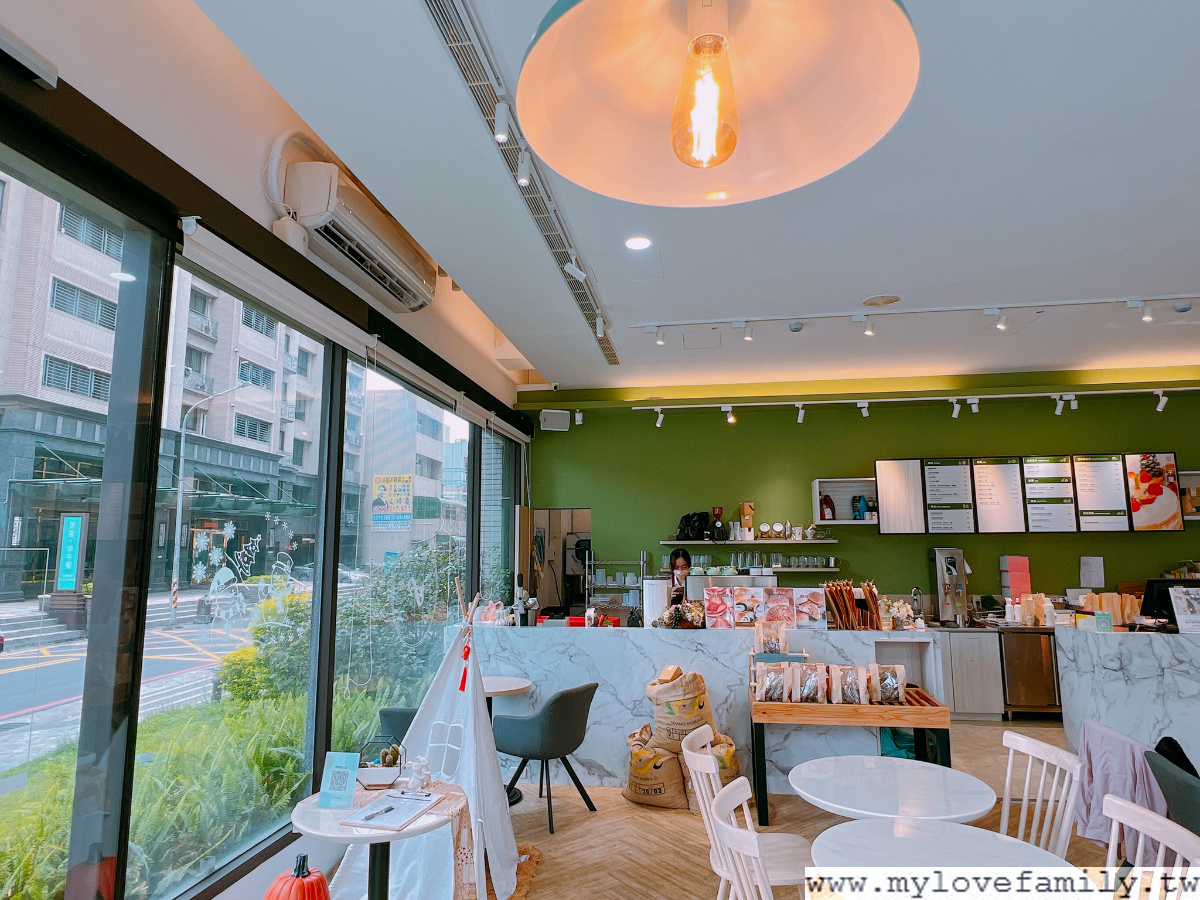 翻轉甜點寶山店