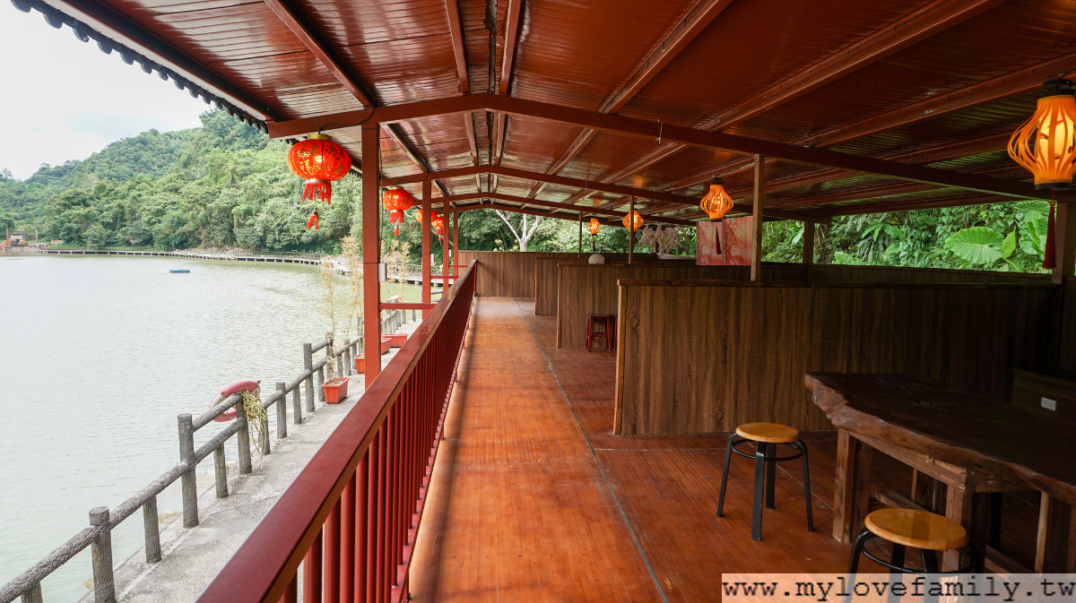 長埤湖精靈村