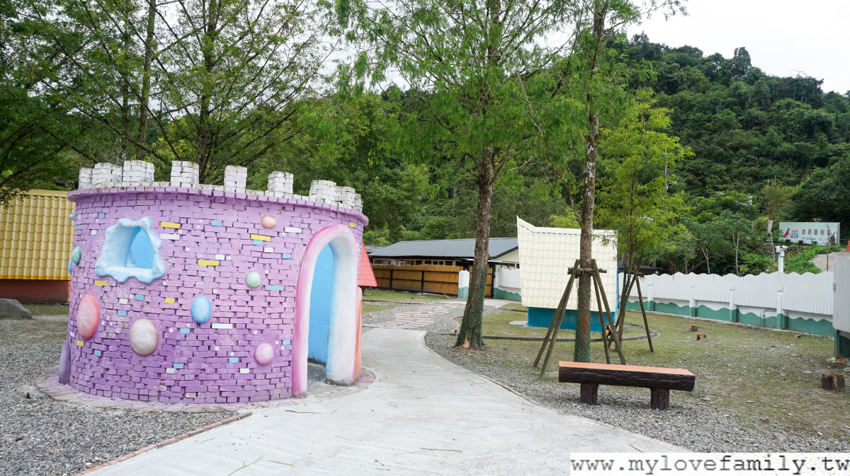 長埤湖精靈村