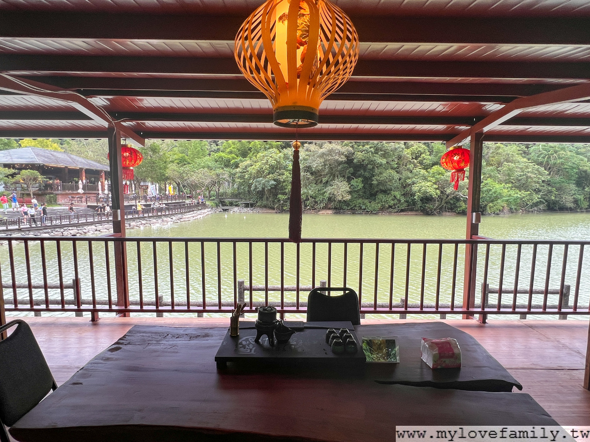 長埤湖精靈村