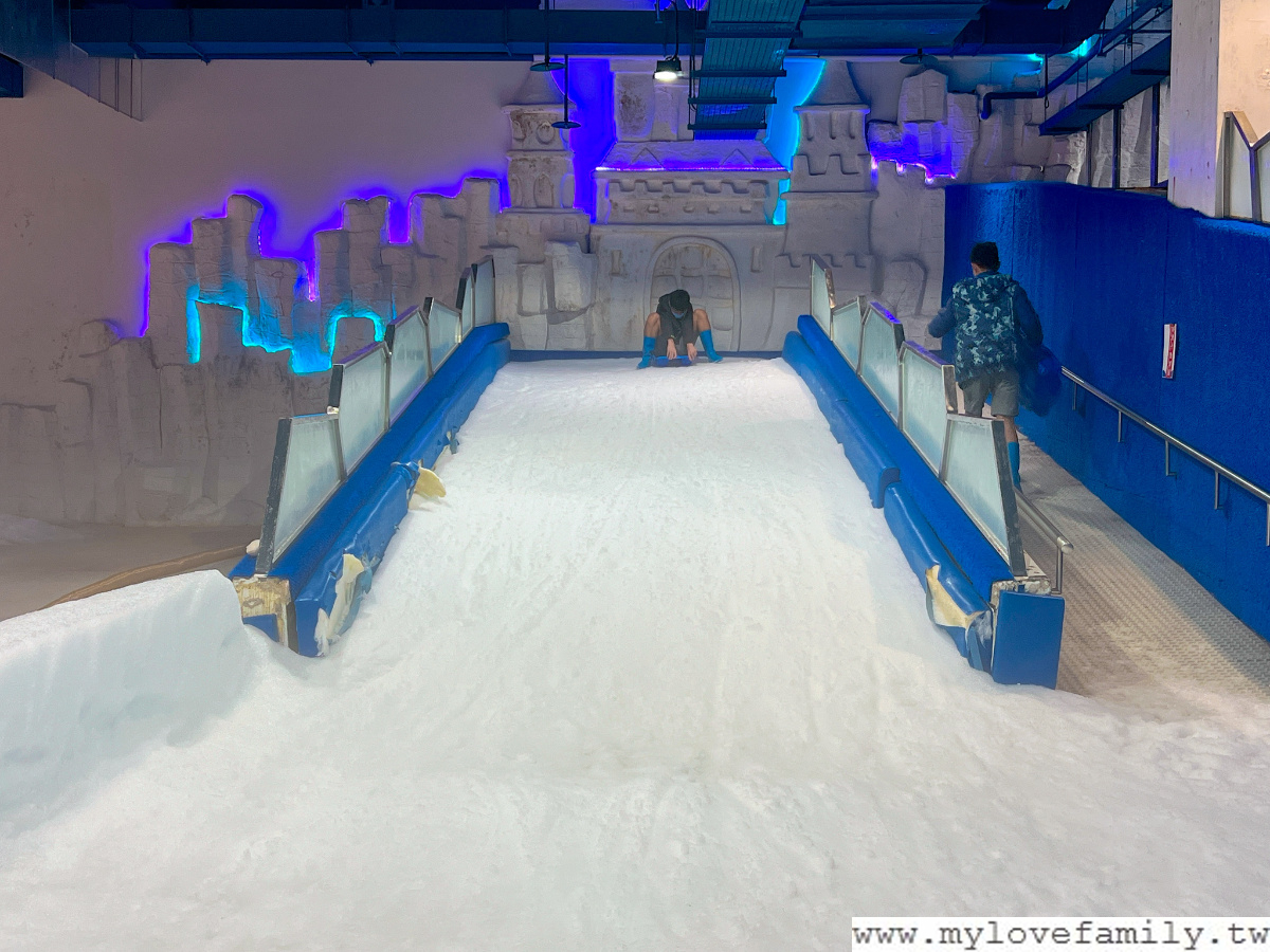 SNOWTOWN 雪樂地