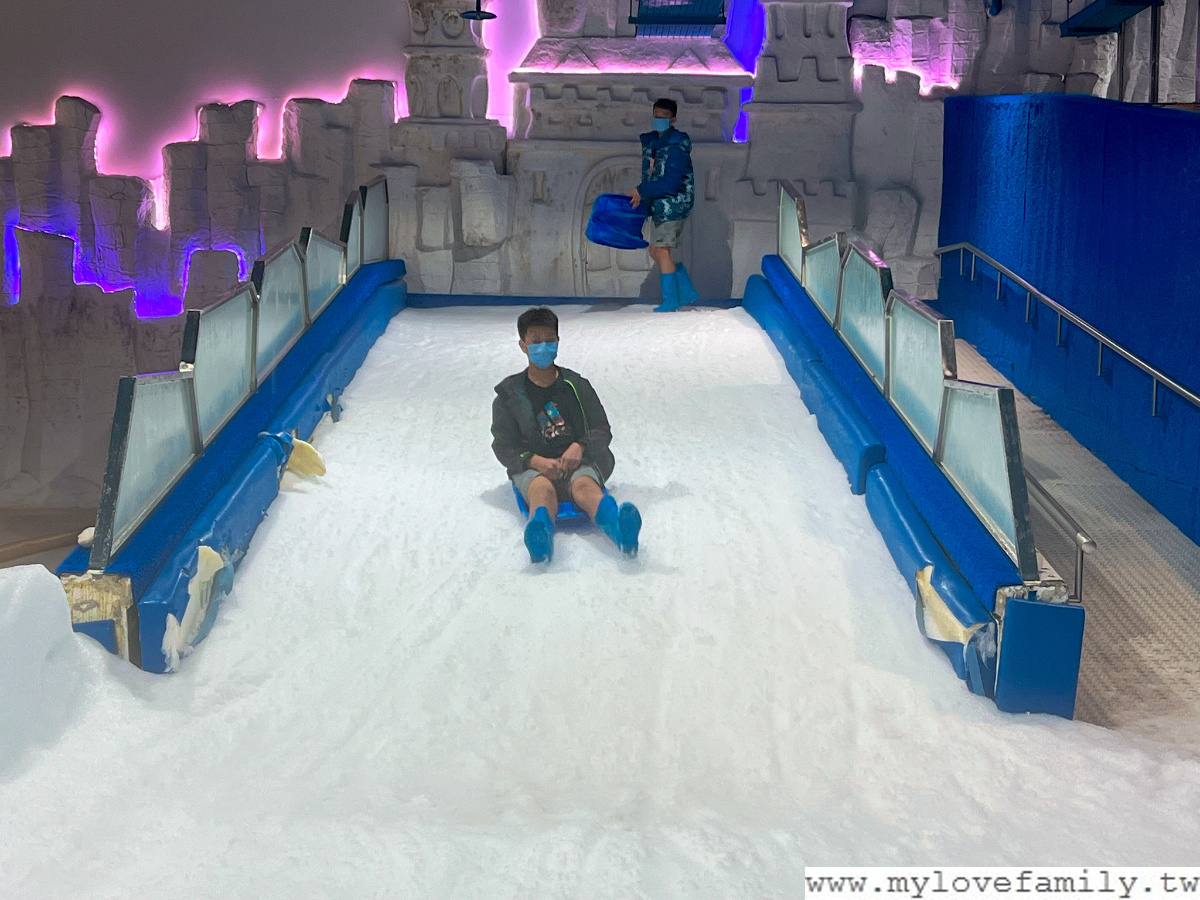 SNOWTOWN 雪樂地