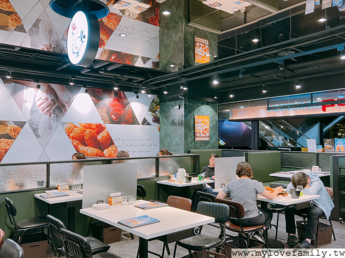 bb.q CHICKEN桃園統領廣場店