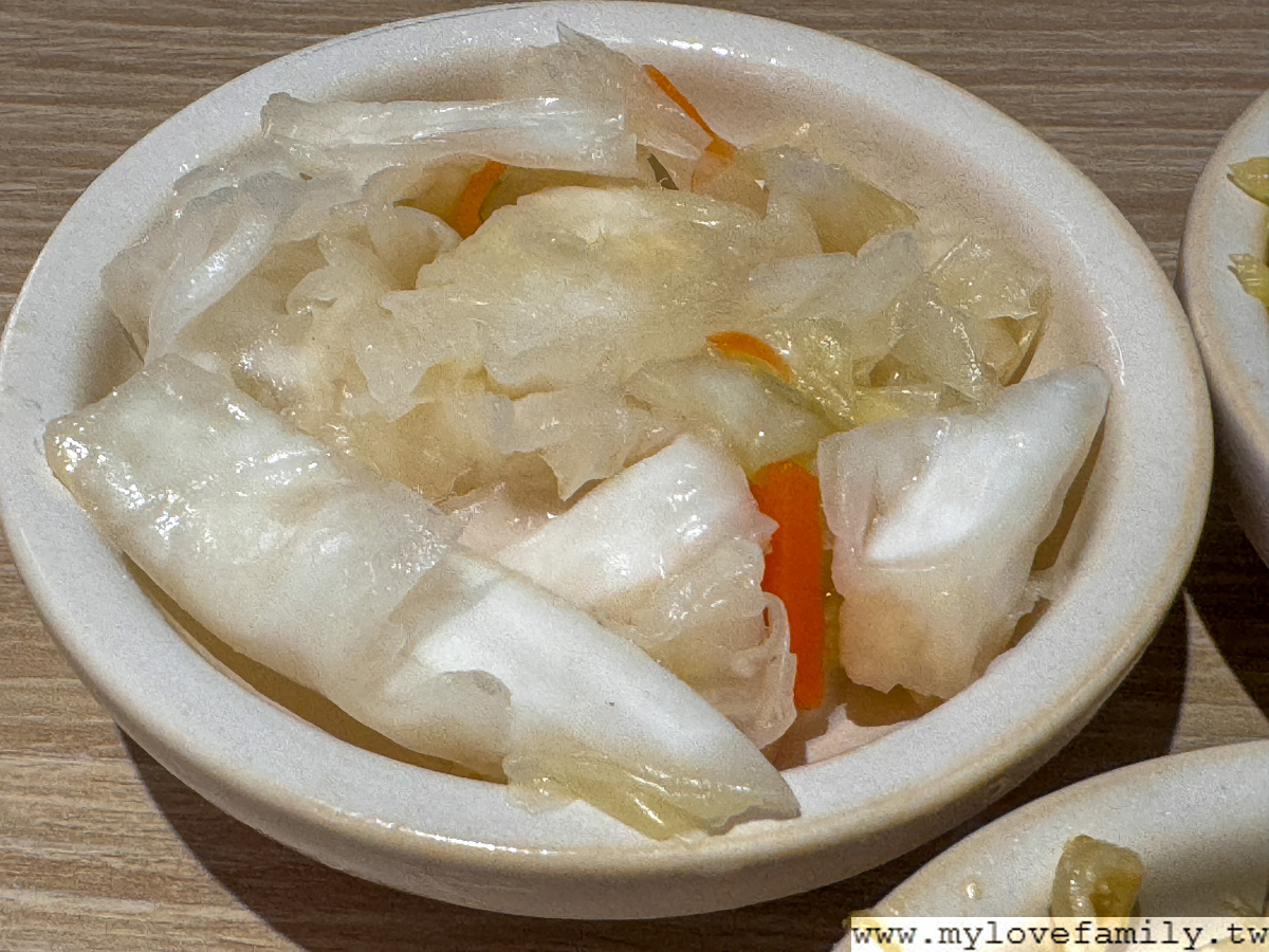 叁加叁 鴛鴦泡椒酸菜魚
